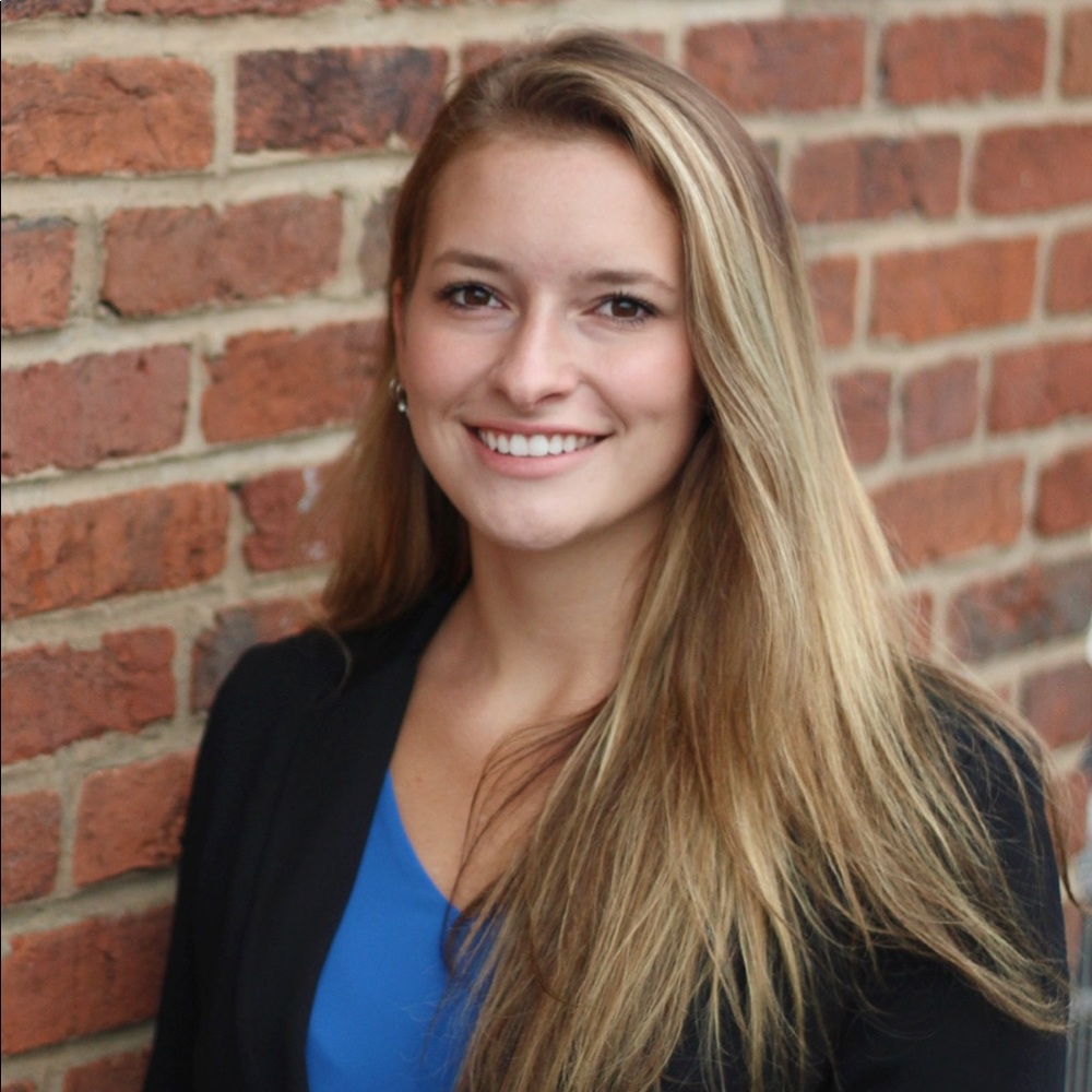 Meet your Posher, Brenna